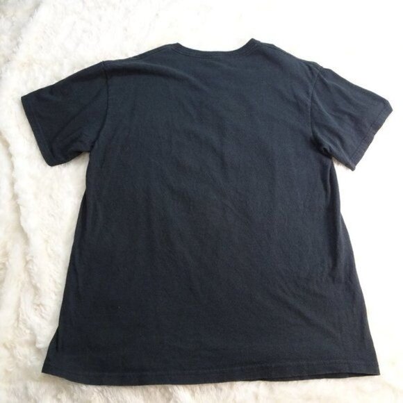 Super Mario Black T-Shirt Size Large - Picture 2 of 3